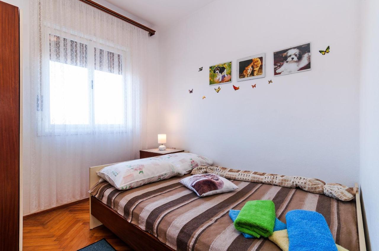 Apartments For Families With Children Privlaka, Zadar - 5747 מראה חיצוני תמונה